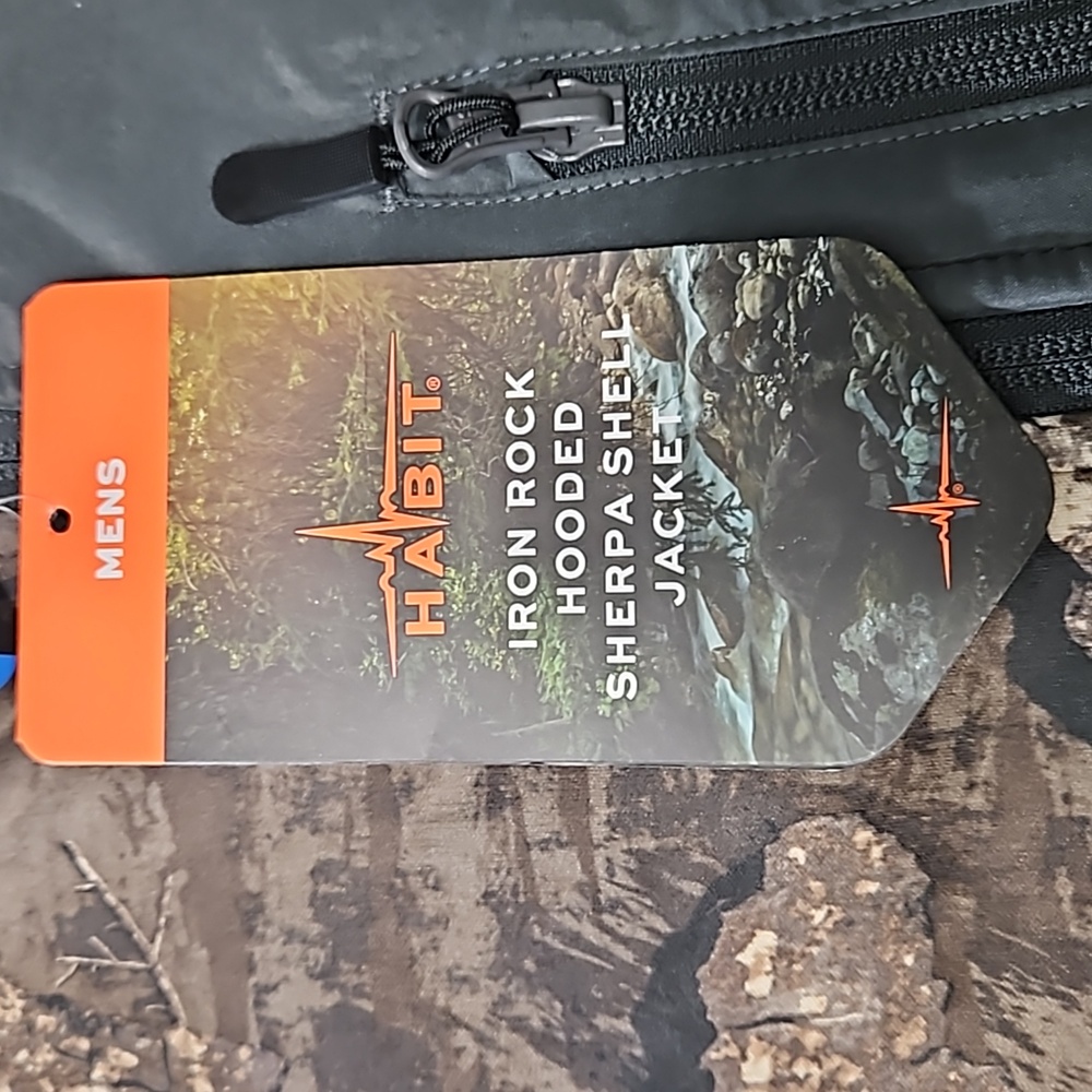 HABIT realtree camo jacket - Picture 11 of 16